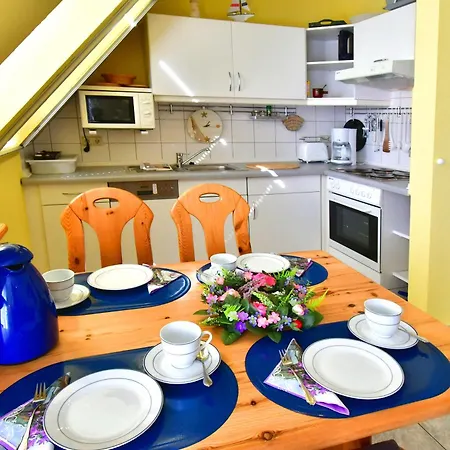 Apartman Loescher, Friedrich Fw 7 Zingst
